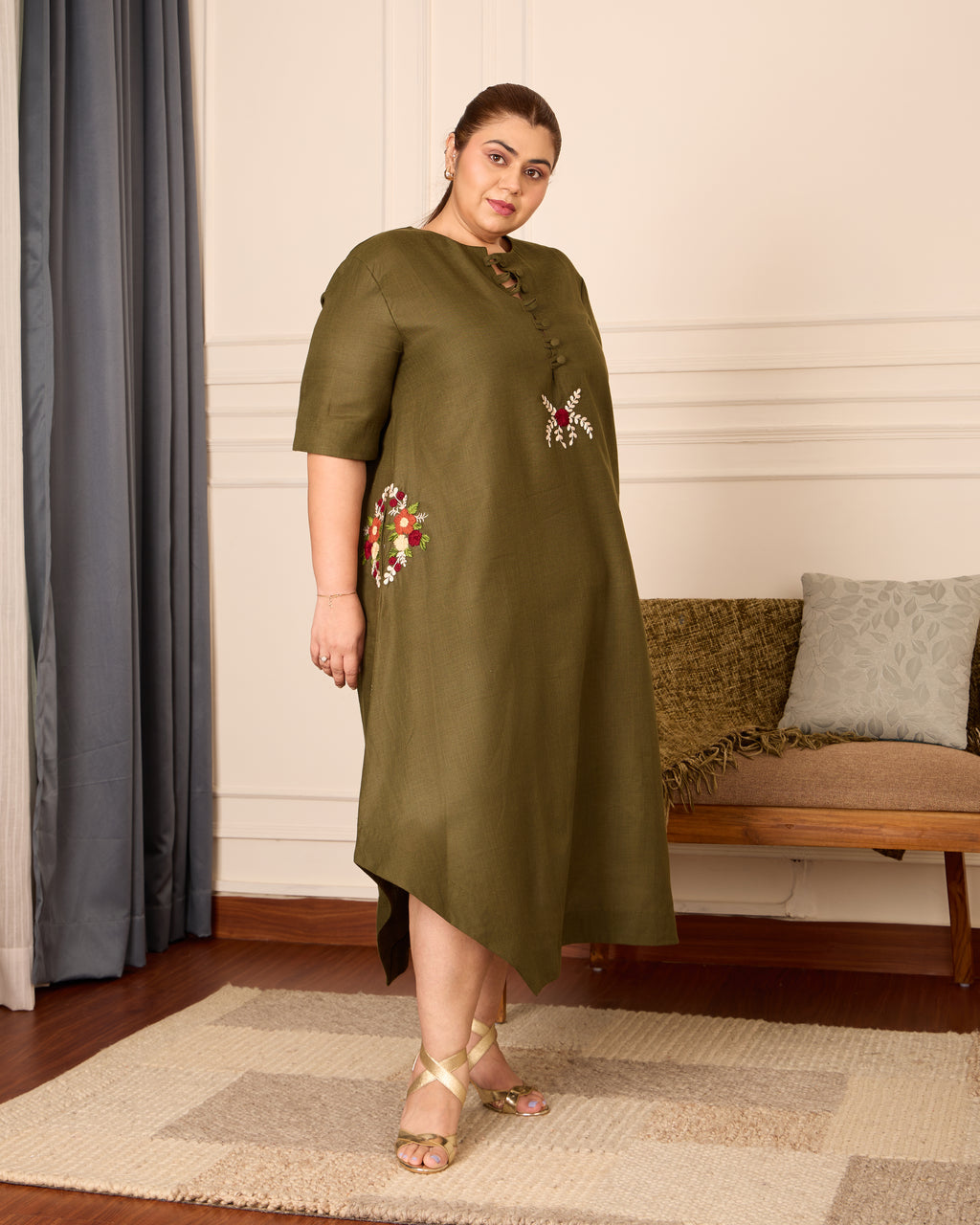 Gulbaani- Oversized A-line Embroidered Midi Dress