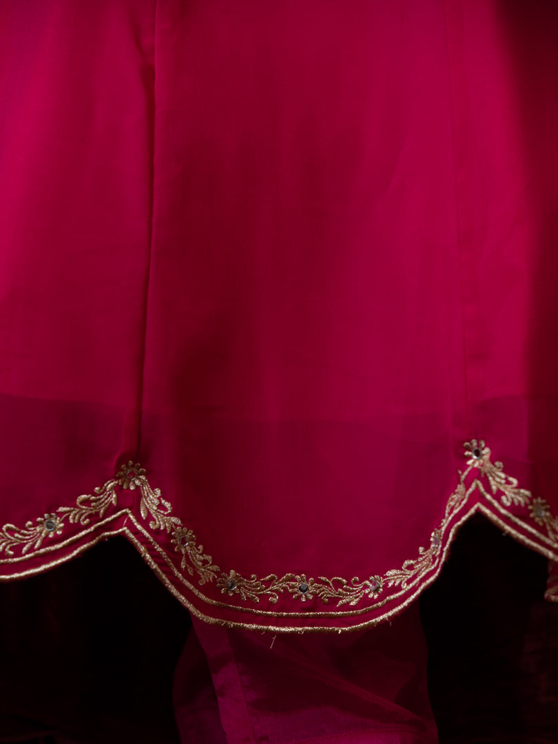 Mehraab- Magenta Zari Embroidered Georgette Sleeveless Anarkali Suit