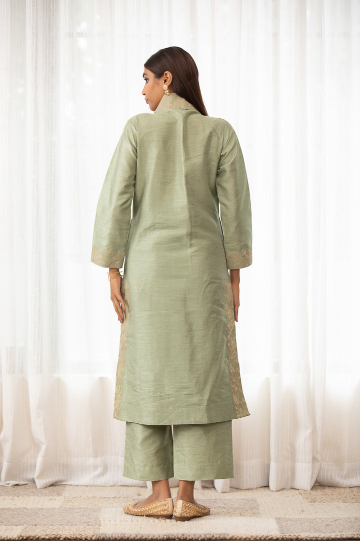 Leher- Angrakha Kurta Set with Lapel Collar